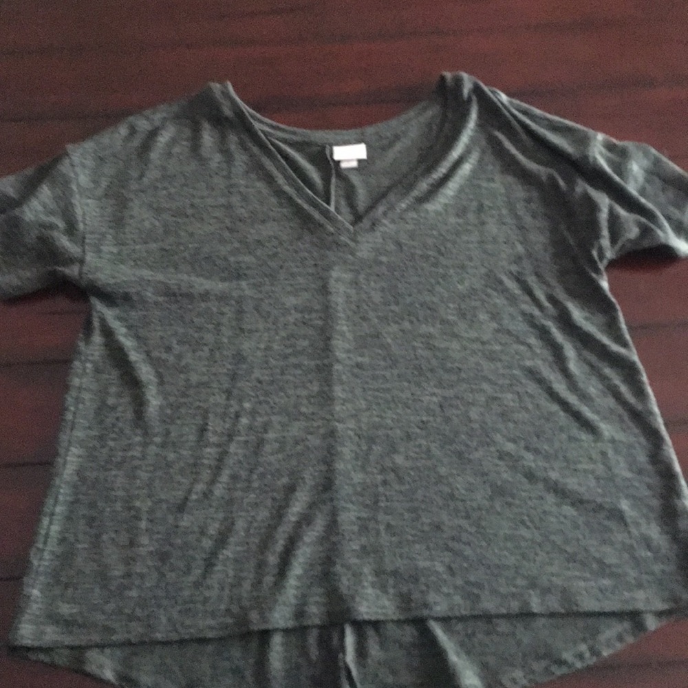 Short sleeve shirt